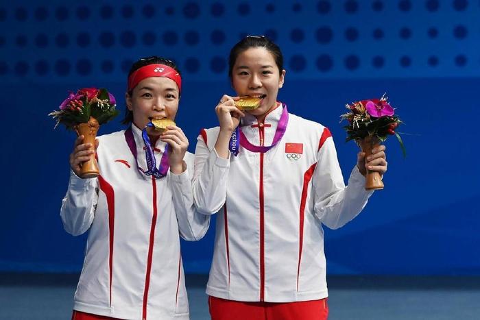 pg电子-国羽首位女单出局，国羽次日3胜1负！再爆大冷，世锦赛冠军1-2一轮游