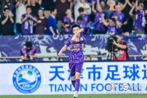 雨过天晴传射建功  让我们喊出他的名字！