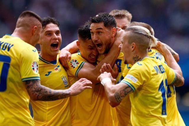 1719023592910096062.jpg Yaremchuk 2.jpg